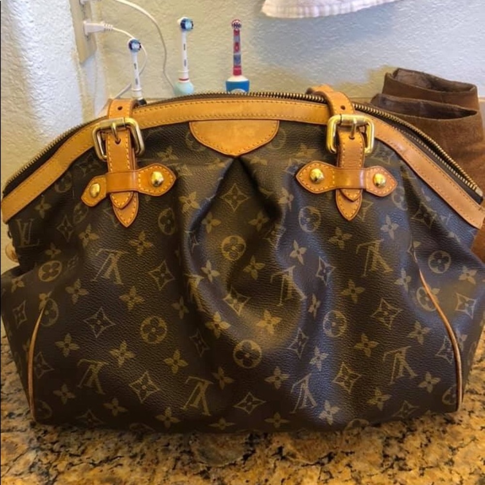Authentic LV - Picture 1 of 4
